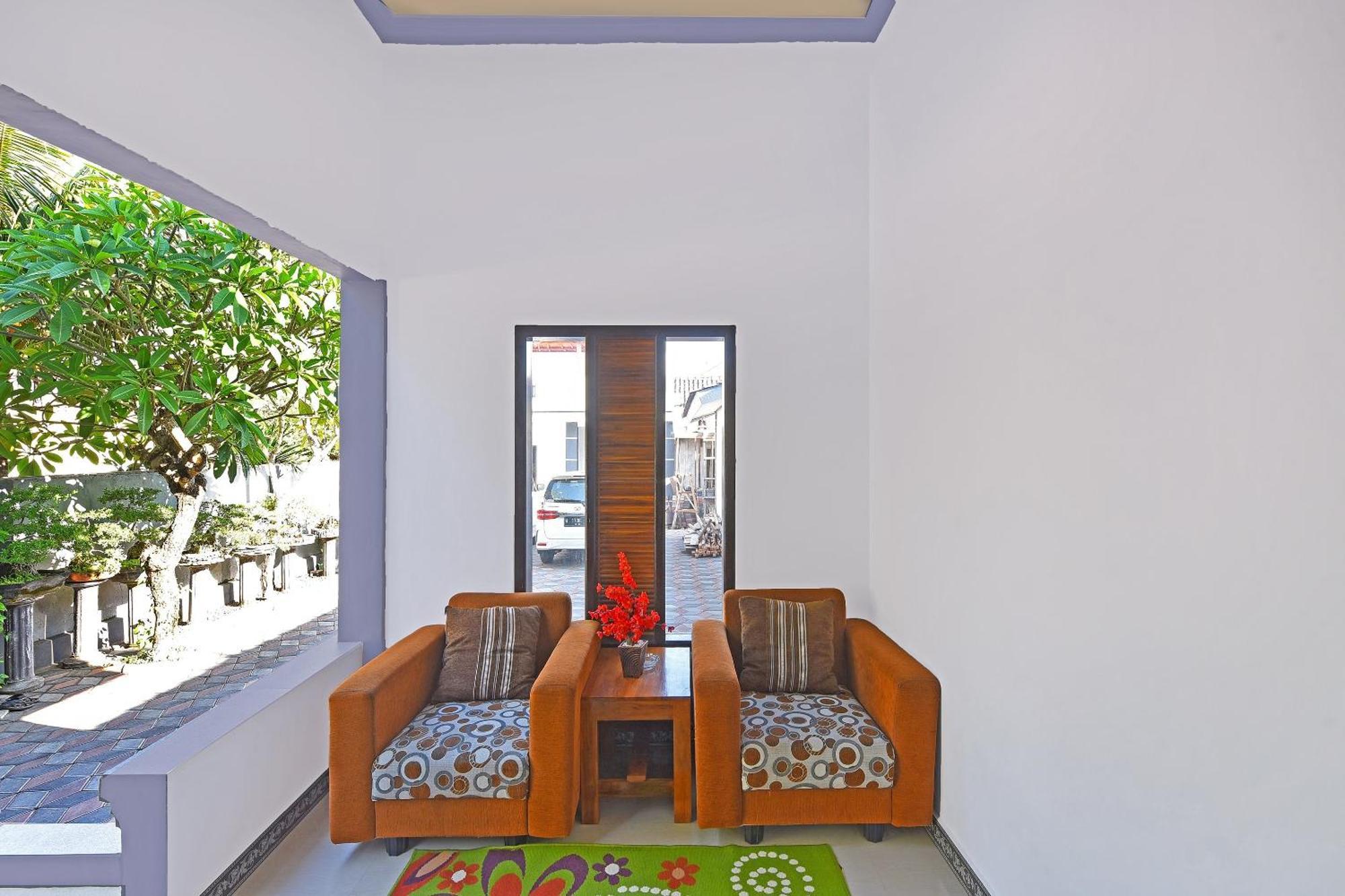 Oyo 91192 Homestay Antara Gilimanuk Bagian luar foto